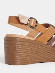 Natur - JD Williams Criss Cross Stitch Detail Wedge Sandals - Bild 4 von 4