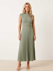 Style Cheat Green Knitted Bodice Pleated Skirt Dress - Image 1 of 3