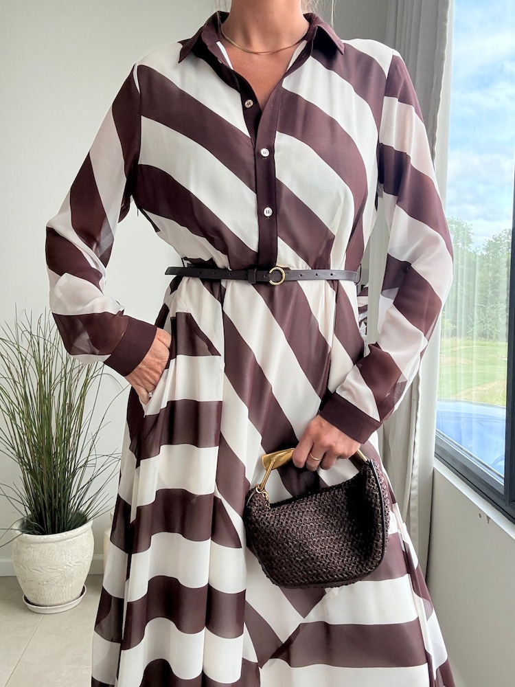 Style Cheat Stripe Asymetric Wrap Shirt Dress - Imagen 4 de 4 Style Cheat Stripe Asymetric Wrap Shirt Dress - Imagen 4 de 4