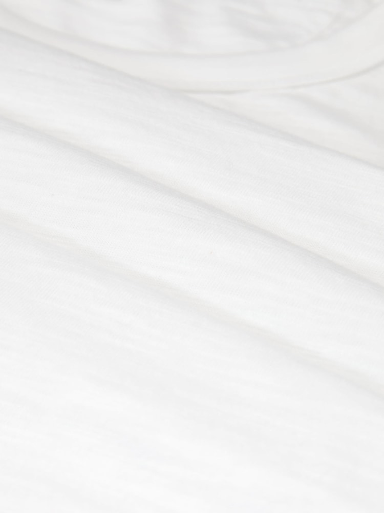 Reiss White Huxley Cotton Slub Relaxed-Fit T-Shirt - Image 6 of 6 Reiss White Huxley Cotton Slub Relaxed-Fit T-Shirt - Image 6 of 6