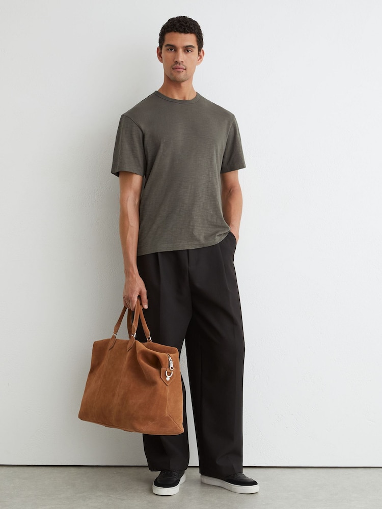 Reiss Khaki Green Huxley Cotton Slub Relaxed-Fit T-Shirt - Image 1 of 6 Reiss Khaki Green Huxley Cotton Slub Relaxed-Fit T-Shirt - Image 1 of 6