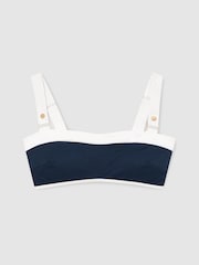 Reiss Bronte Bikini-Oberteil mit Struktur und Blockfarben - Bild 2 von 5