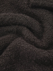 Reiss Chocolate Brown Clarence Wool-Cashmere Bouclé Square-Knit Jumper - Image 7 of 7