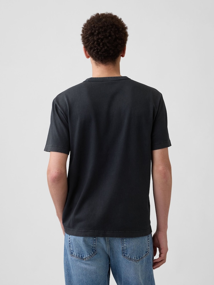 Gap Black Heavyweight Relaxed Short Sleeve T-Shirt - Image 2 of 4 Gap Black Heavyweight Relaxed Short Sleeve T-Shirt - Image 2 of 4