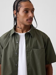 Verde - Gap Poplin Relaxed Shirt - Imagen 4 de 5