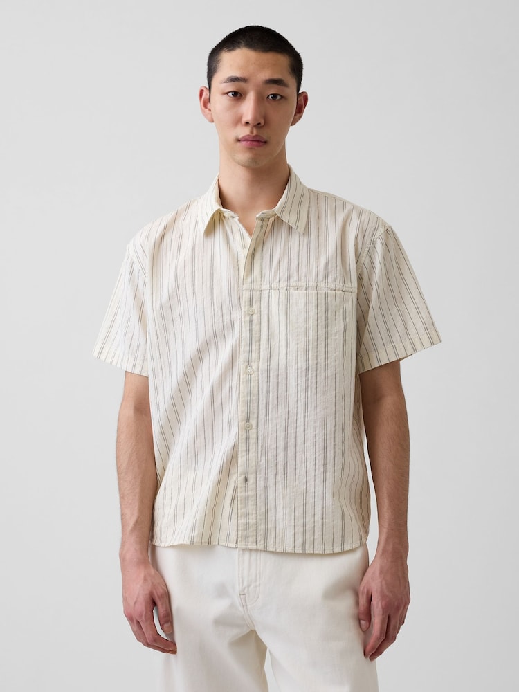 Gap Cream Seersucker Stripe Relaxed Curved-Hem Short Sleeve Shirt - Image 1 of 4 Gap Cream Seersucker Stripe Relaxed Curved-Hem Short Sleeve Shirt - Image 1 of 4