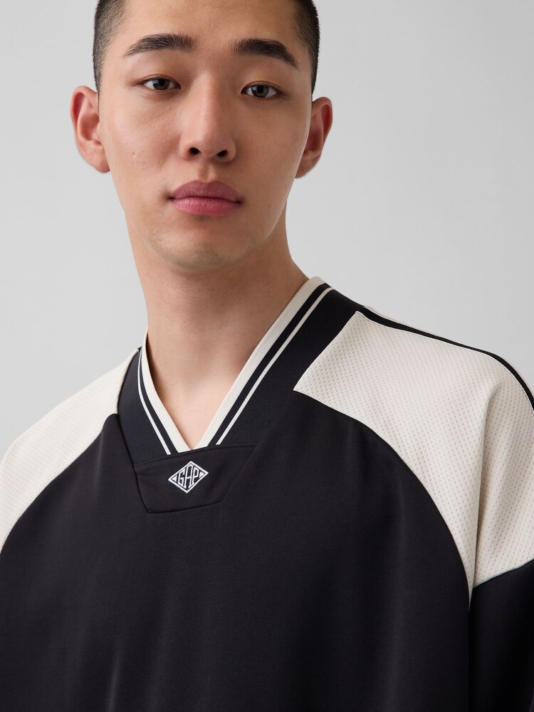 Gap x OuiGap Black Oversized Logo Jersey T-Shirt - Image 4 of 4 Gap x OuiGap Black Oversized Logo Jersey T-Shirt - Image 4 of 4