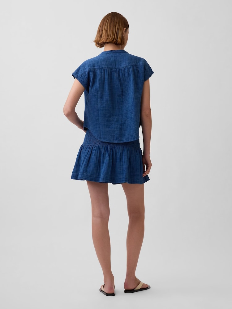 Gap Blue Gauze Denim Smocked Waist Mini Skort - Image 2 of 5 Gap Blue Gauze Denim Smocked Waist Mini Skort - Image 2 of 5