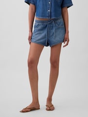 Gap Blue Denim Mid Rise Ultra Soft Easy Dolphin Shorts - Image 1 of 4