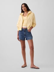 Gap Medium Wash 3.5 inch High Waisted Relaxed Straight Denim Shorts - Image 4 of 4