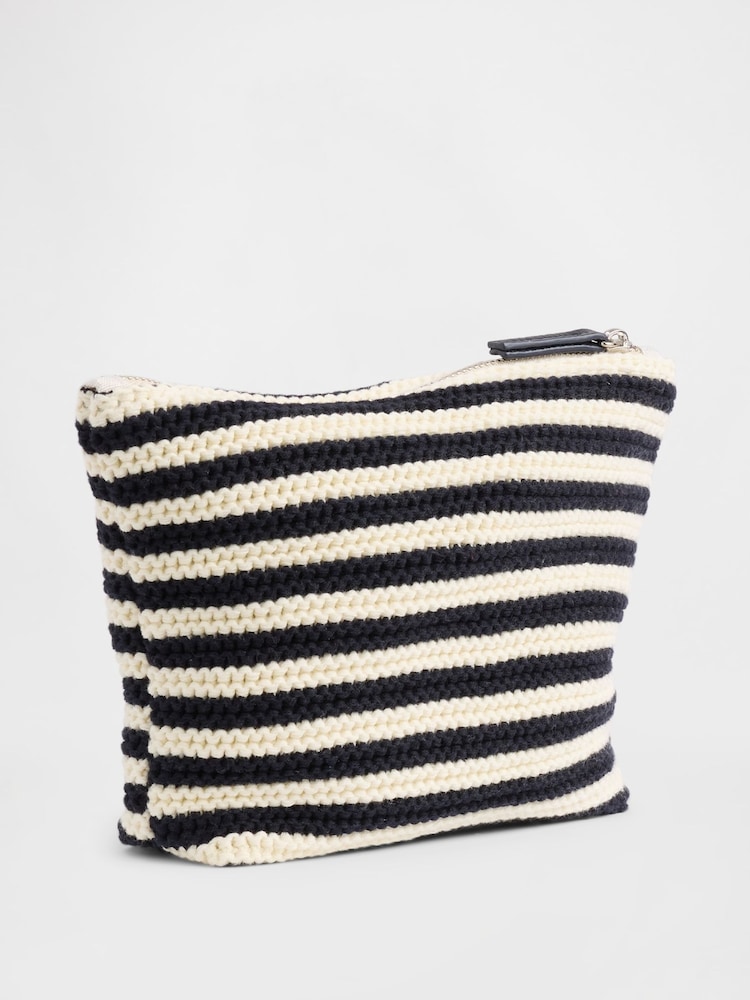Gap Black/Cream Crochet Zip Pouch - Image 2 of 3