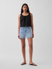 Gap Light Wash 3.5 inch High Waisted Relaxed Straight Denim Shorts - Image 4 of 4