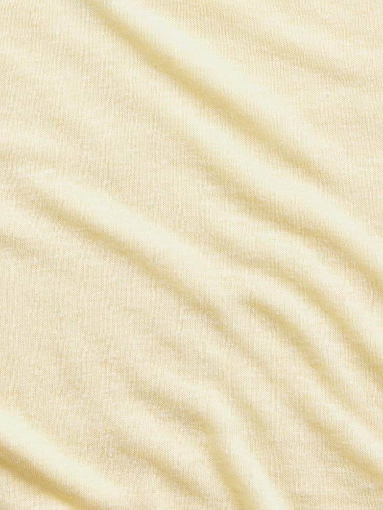 Gap Yellow Linen-Blend Relaxed V-Neck T-Shirt - Image 4 of 4 Gap Yellow Linen-Blend Relaxed V-Neck T-Shirt - Image 4 of 4