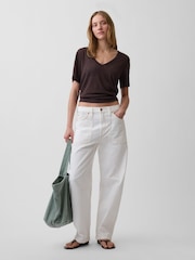 Gap Brown Linen-Blend Relaxed V-Neck T-Shirt - Image 3 of 3