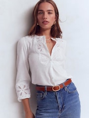 Boden kamskjellformet bluse med utskjæring - Bilde 4 av 5