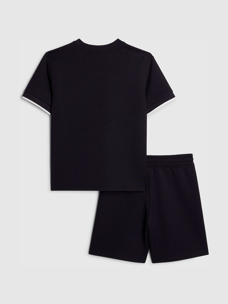 River Island Smart Textured T-paita ja shortsit -setti - Kuva 2 / 5