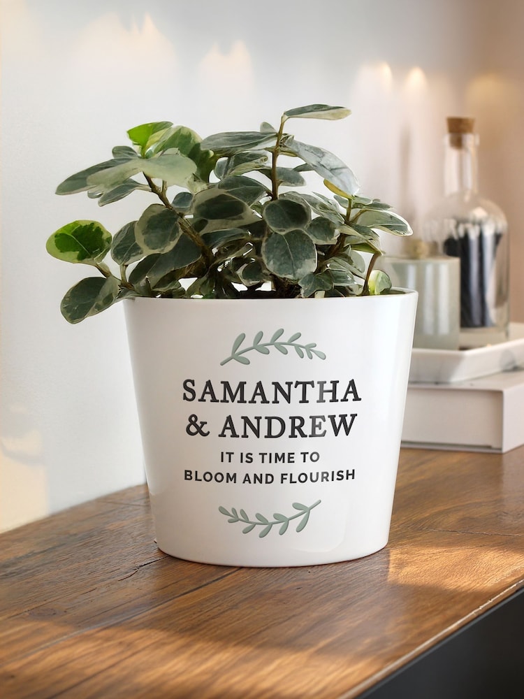 Personalised Personalised Wreath Plant Pot by PMC - Image 1 of 3