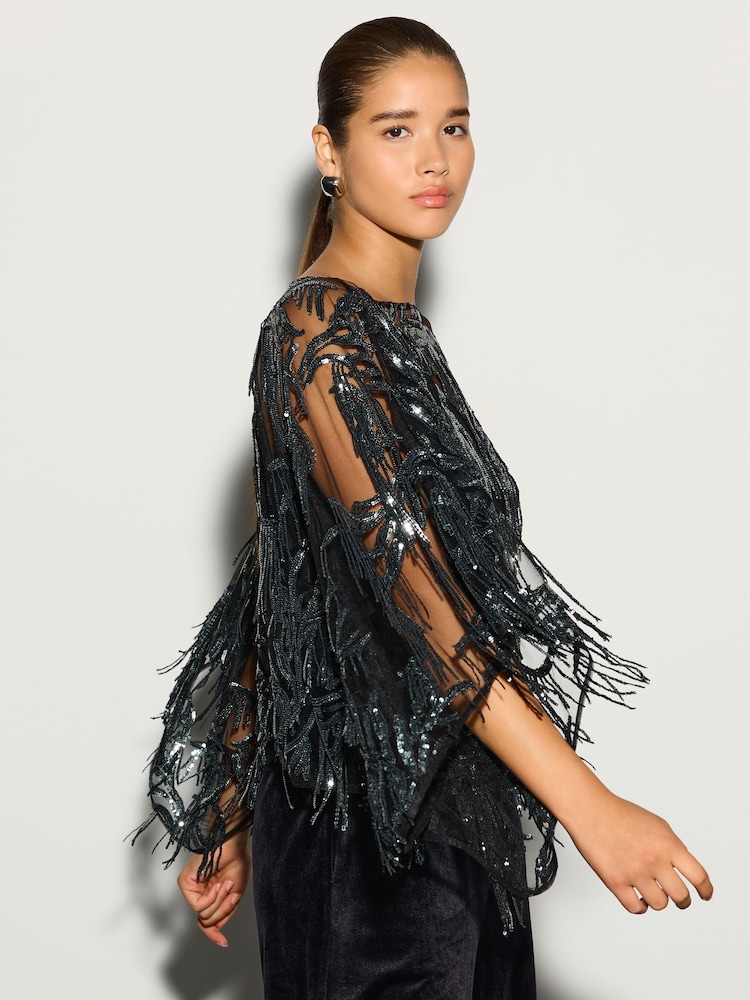 Negro/plateado - Tassel Embellished Long Sleeved Cape Top - Imagen 1 de 6 Negro/plateado - Tassel Embellished Long Sleeved Cape Top - Imagen 1 de 6