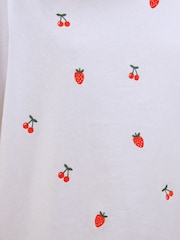 White Cherry and Strawberry Embroidered - Friends Like These图案T恤 - 5的图像2｝