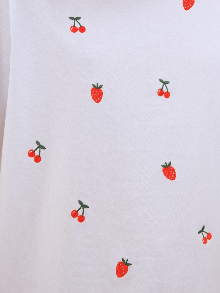 White Cherry and Strawberry Embroidered - Friends Like These图案T恤 - 5的图像2｝