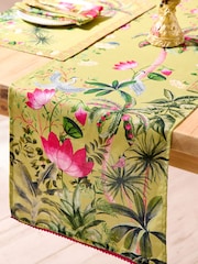 Joe Browns Green Herons Haven Table Runner - Image 4 of 5