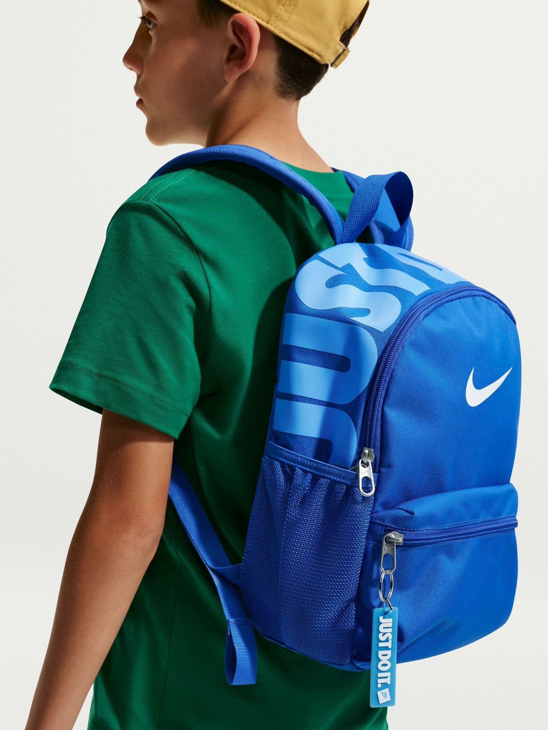boys' blue nike backpack Elemental Big Kids (20L) This accessory is perfect for school or work Nike 3 Brand Backpack –