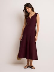 Mint Velvet Ribbet Midi-kjole med perler - Bilde 1 av 8