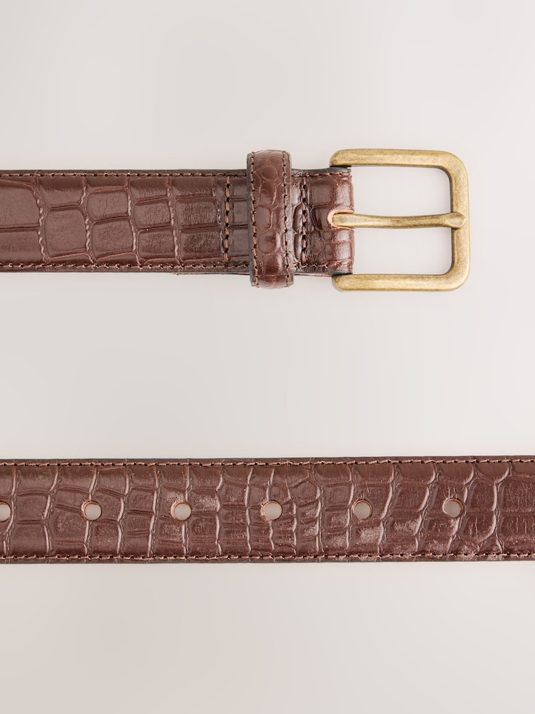 Burgundy Red Crocodile Embossed Leather Belt - Image 3 of 3 Burgundy Red Crocodile Embossed Leather Belt - Image 3 of 3