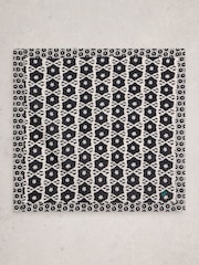 Черный - Квадратный шарф с принтом White Stuff Ellie - Изображение 2 3