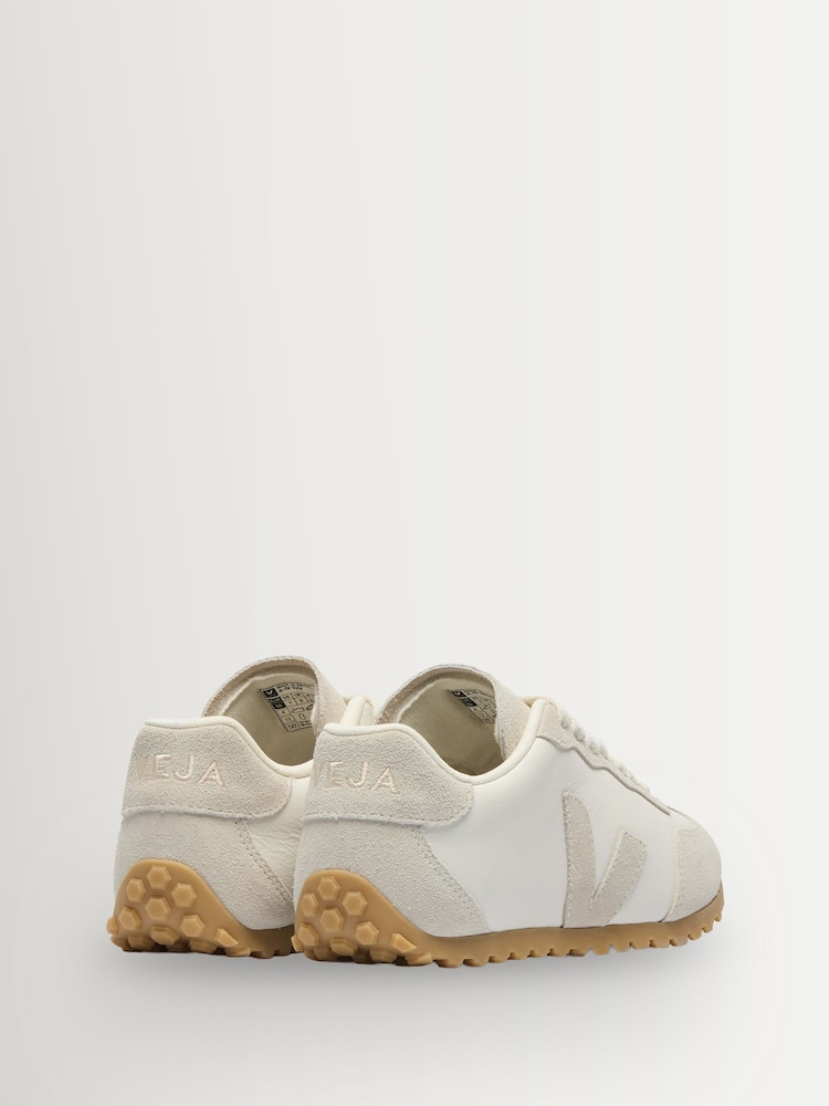 Veja White GT Trainers - Image 4 of 4 Veja White GT Trainers - Image 4 of 4