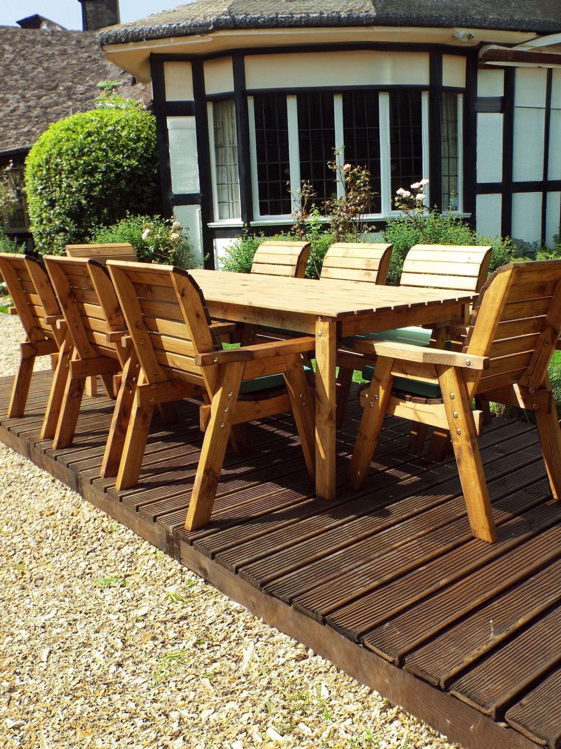 B&Q - 8 Seater Wooden Rectangular Dining Table & Chairs Parasol Green - Image 2