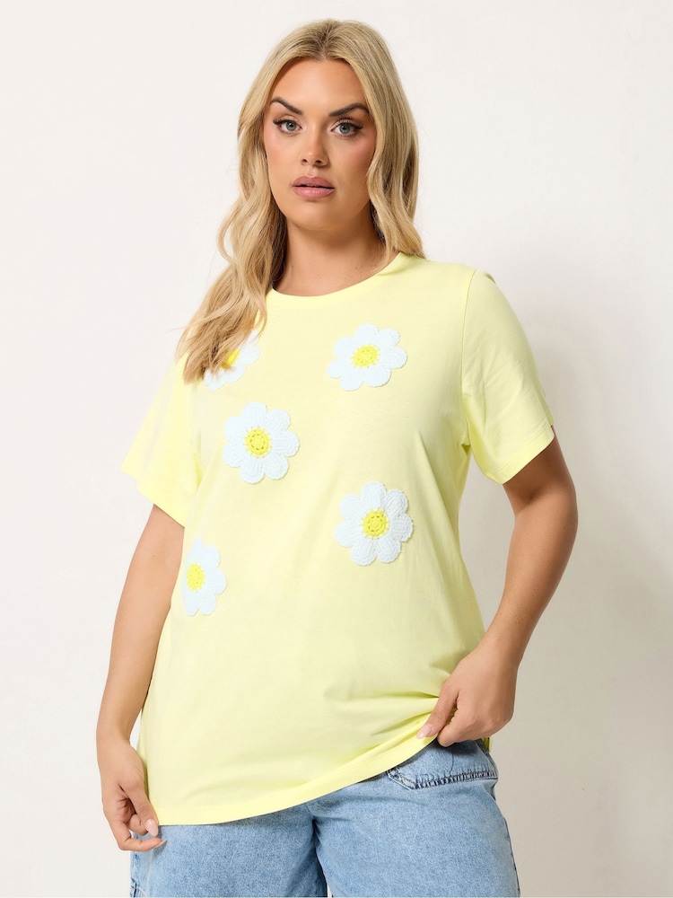 Yours Curve Yellow Appliqué Daisy T-Shirt - Image 1 of 4