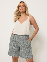 Yours Curve Black Ditsy Print Jersey Shorts - Image 1 of 5