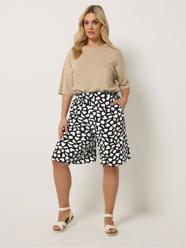 Yours Curve Black Heart Print Jersey Shorts - Image 2 of 5 Yours Curve Black Heart Print Jersey Shorts - Image 2 of 5