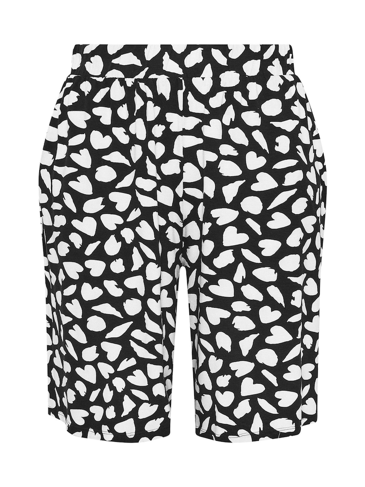Yours Curve Black Heart Print Jersey Shorts - Image 5 of 5 Yours Curve Black Heart Print Jersey Shorts - Image 5 of 5
