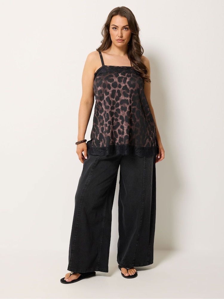 Yours Curve Brown Lace Trim Texture Vest - Image 2 of 5 Yours Curve Brown Lace Trim Texture Vest - Image 2 of 5