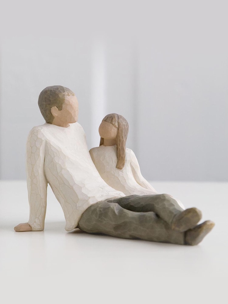 Willow Tree Off White Father And Daughter Figurine - Image 1 of 2 Willow Tree Off White Father And Daughter Figurine - Image 1 of 2