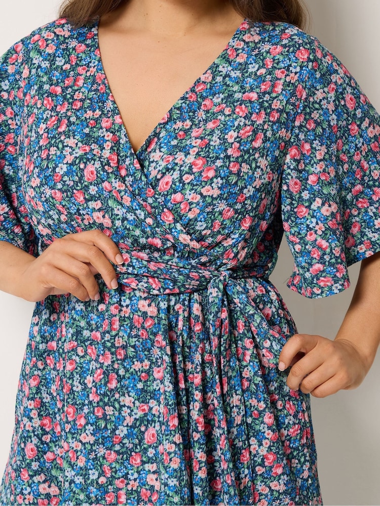 Yours Curve Blue Textured Wrap Top - Image 4 of 4