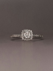 The Diamond Store Silver Lumia Cushion Cut Lab Diamond Halo Ring 0.50ct F/VS in 925 Silver - Image 4 of 6