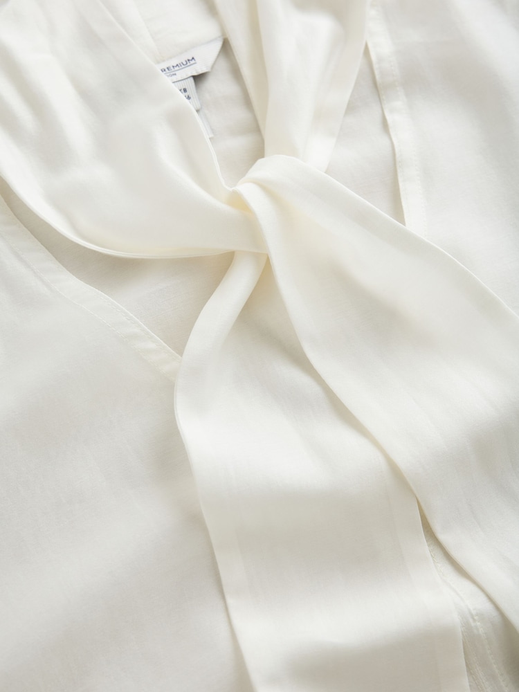 Кремово-бежевий - N. Premium Scarf Detail V-Neck Blouse - Image 2 of 3