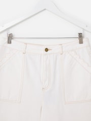 Oliver Bonas Ecru Scalloped Pocket Cropped Wide Leg Jeans - صورة 5 من 7