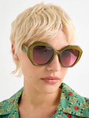 Gafas de sol hexagonales de color verde oliva de Oliver Bonas - Imagen 1 de 5