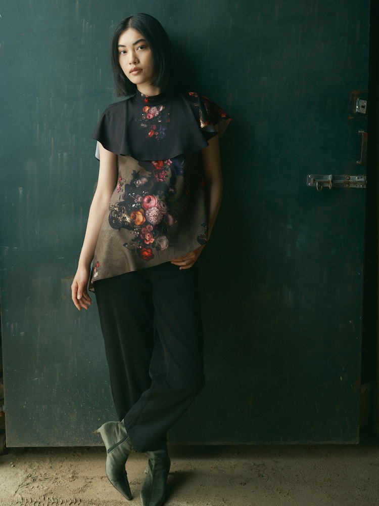 CERENE Iris Green Majestic Floral Print Satin Asymmetric Short Sleeve Cape Top - Image 2 of 9