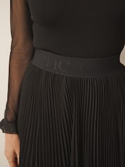 Zwart - CERENE Pleated Mesh Trim Midi Skirt - Afbeelding 6 van 11