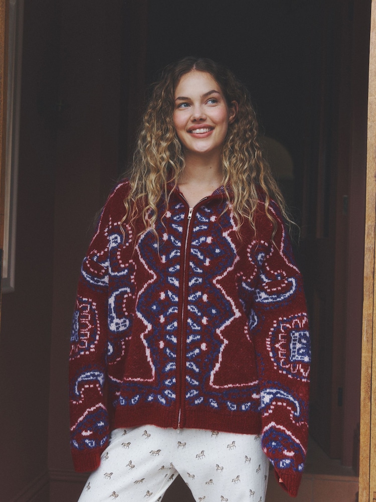 Red Bandana Print Knitted Zip Through Cardigan - Image 2 of 7 Red Bandana Print Knitted Zip Through Cardigan - Image 2 of 7
