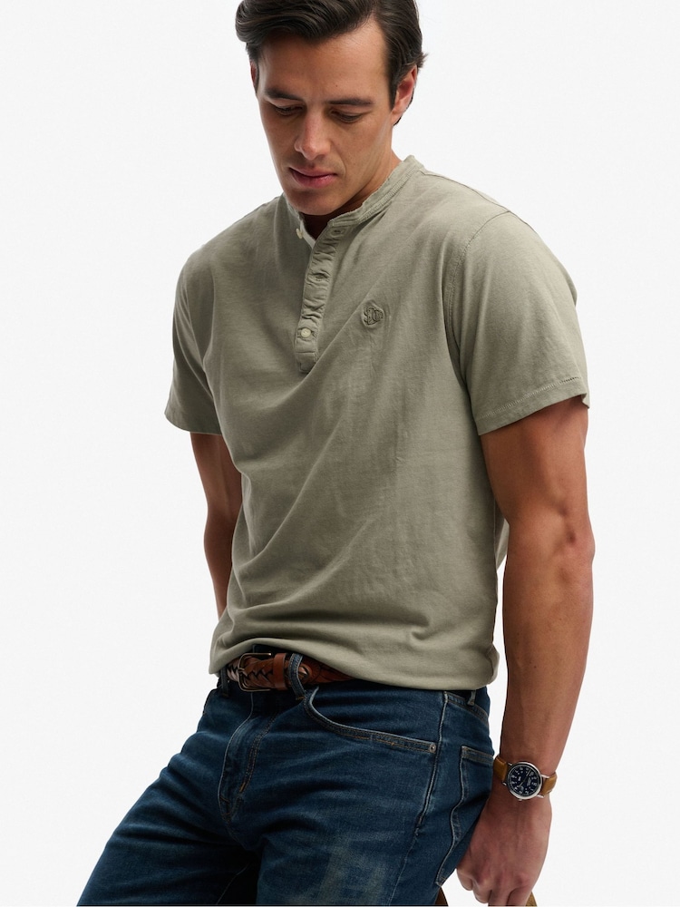 SUPERDRY Green Classic Cotton Linen Short Sleeve Grandad T-Shirt - Image 1 of 5