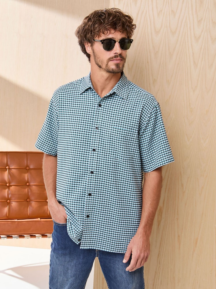 Cotton Traders Green Signature Short Sleeve Soft Touch Shirt - Image 1 of 4
