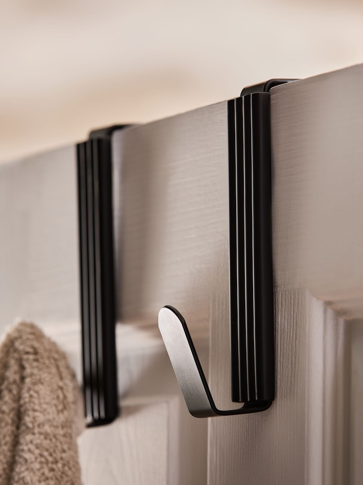 Set of 2 Black Over Door Hooks - Image 2 of 3 Set of 2 Black Over Door Hooks - Image 2 of 3