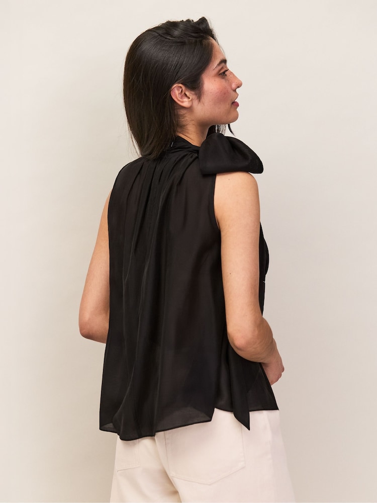 Ro&Zo Black Bow Detail Sleeveless Blouse - Image 5 of 5