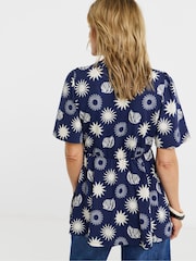 JD Williams Blue V-Neck Button Front Angel Sleeve Longline Top - Image 2 of 4